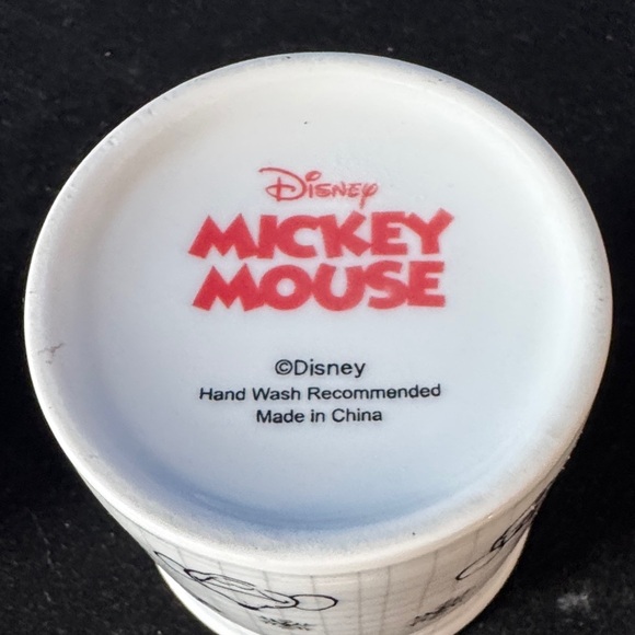 DISNEY MICKEY MOUSE SKETCHBOOK SMALL CERAMIC SUGAR/TRINKET CONTAINER - Picture 8 of 10